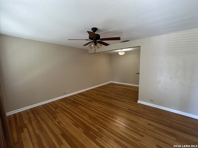 435 Trudell Dr Property Photo 2