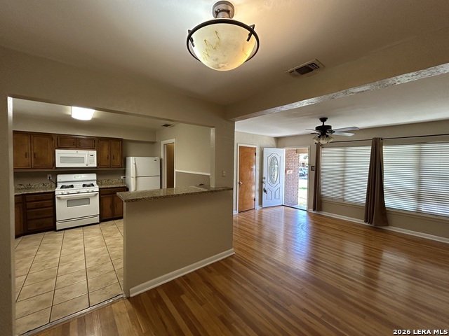 435 Trudell Dr Property Photo 4