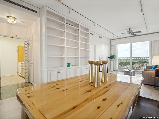 1 Towers Park Lane Property Photo 5