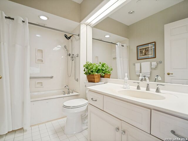 1 Towers Park Lane Property Photo 11