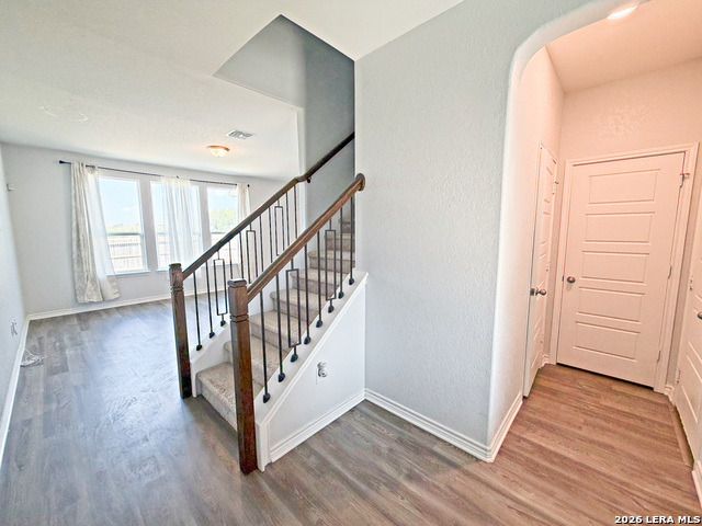 2427 Bart Cv Property Photo 5