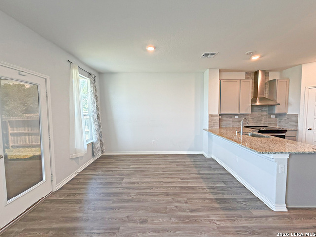 2427 Bart Cv Property Photo 9