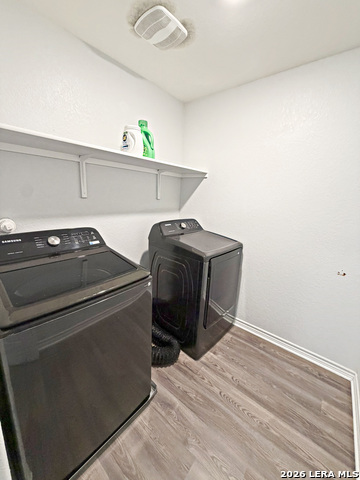 2427 Bart Cv Property Photo 22