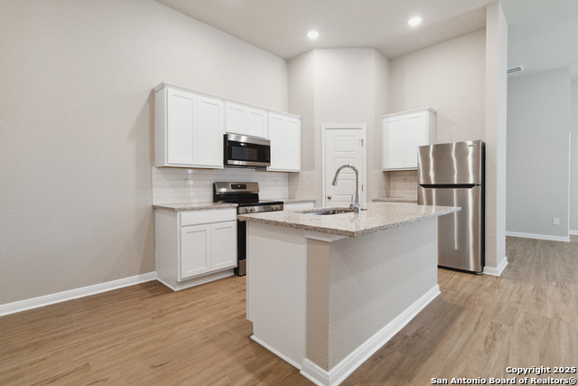 5203 Green Clb Property Photo 32