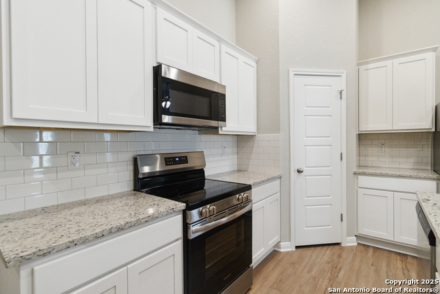 5203 Green Clb Property Photo 34