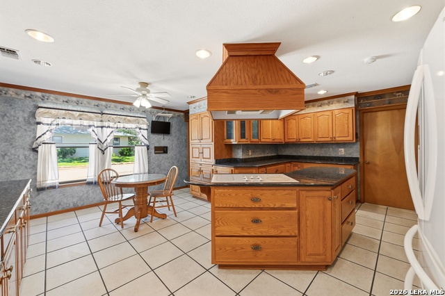 901 Gentilz Property Photo 12