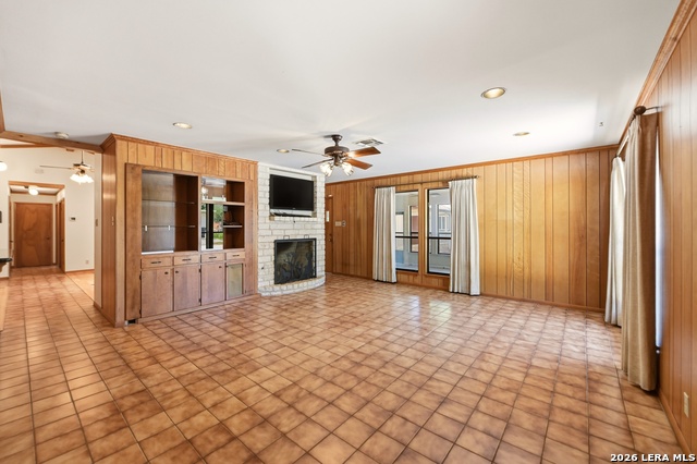 901 Gentilz Property Photo 15