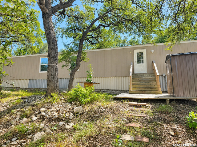 127 Quail Run St Property Photo 2