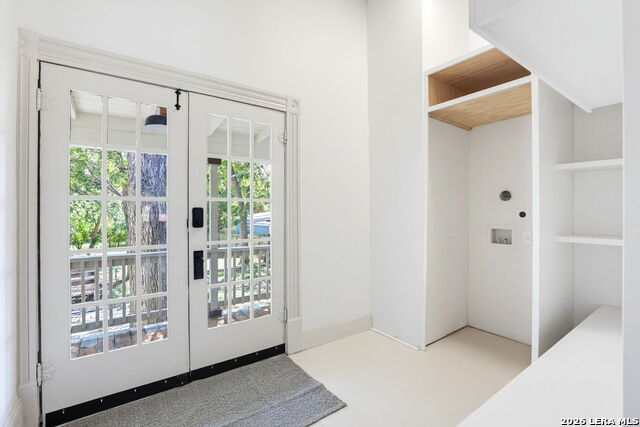 824 N Pine St Property Photo 18