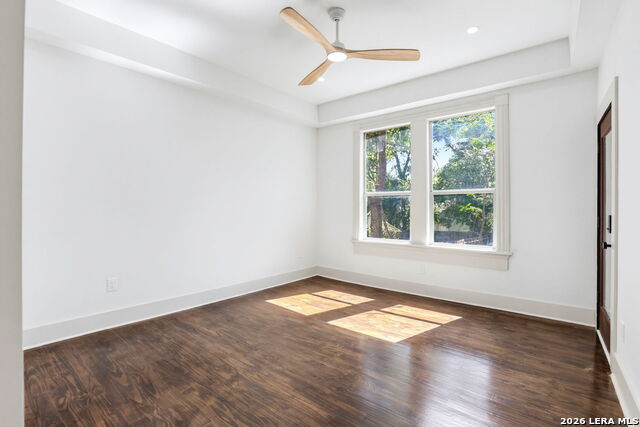 824 N Pine St Property Photo 21