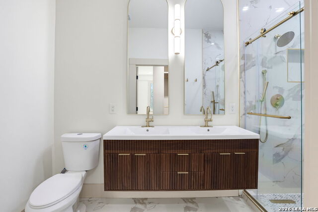 824 N Pine St Property Photo 22