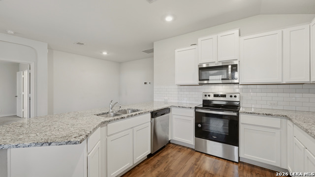 221 Tule Canyons Property Photo 5