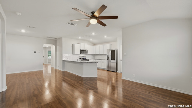 221 Tule Canyons Property Photo 11