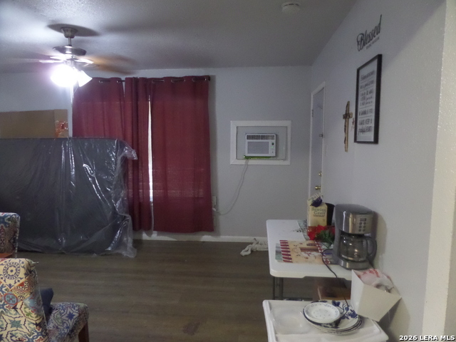 290 Harcourt Ave. Property Photo 9