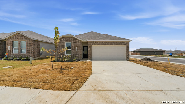 1304 Apron Trl Property Photo 2