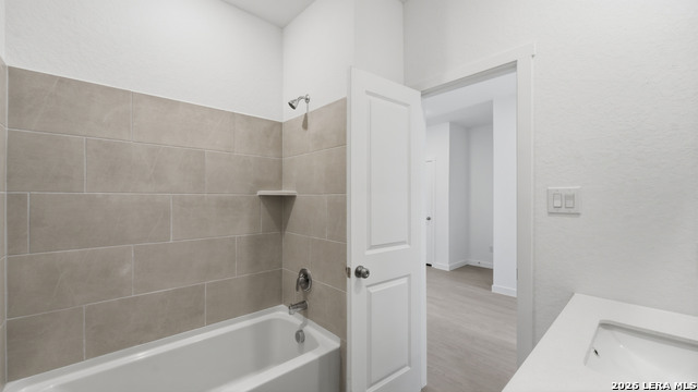 1304 Apron Trl Property Photo 9