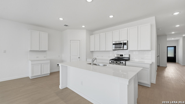 1304 Apron Trl Property Photo 20