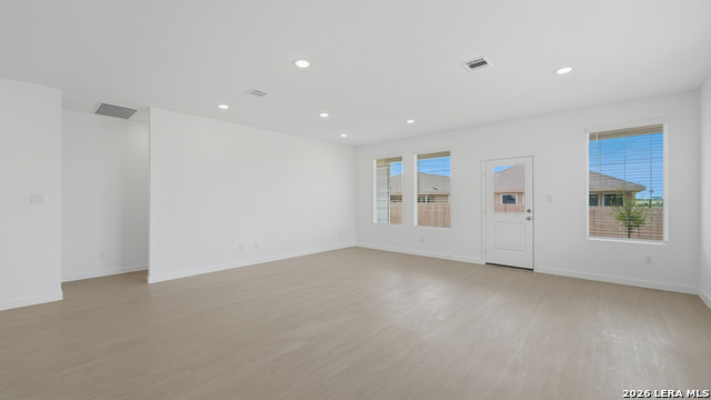 1304 Apron Trl Property Photo 28