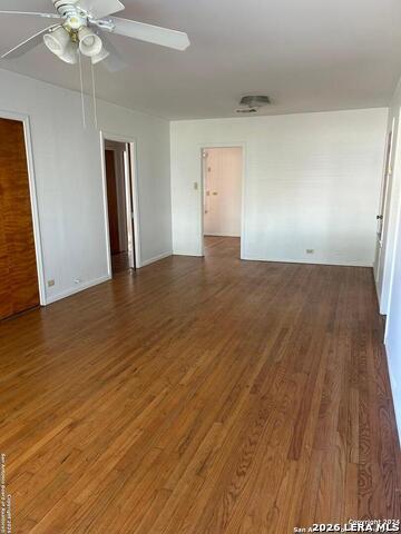 413 9th St Property Photo 2