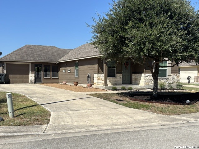 1048 Lilac Wind Property Photo 2