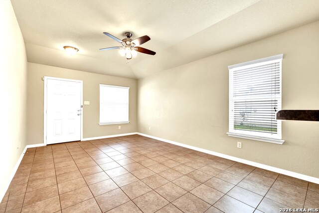 1048 Lilac Wind Property Photo 4