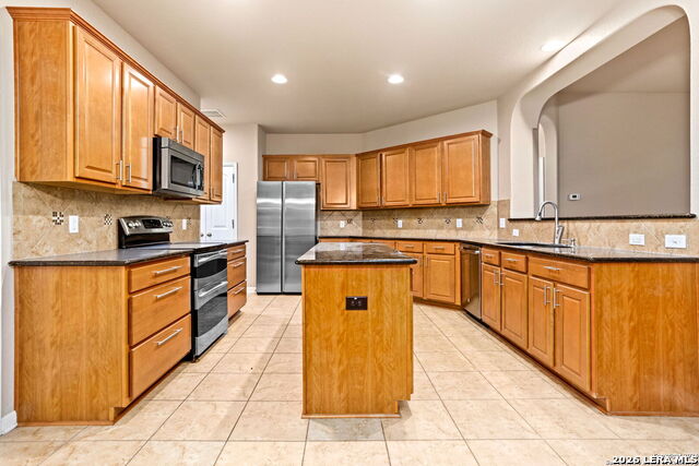 809 Laserra Property Photo 15