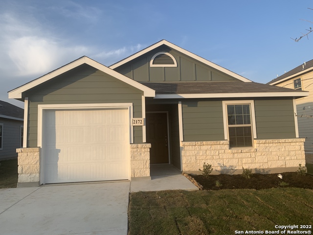2172 Darst Dr Property Photo 3