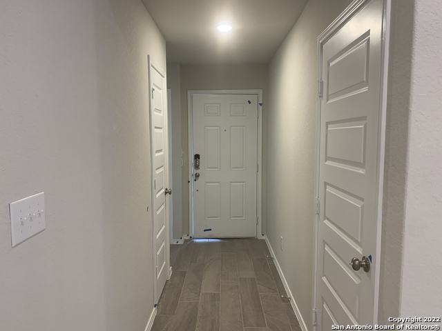 2172 Darst Dr Property Photo 5