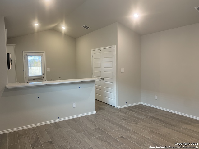 2172 Darst Dr Property Photo 7