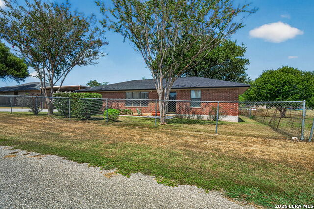 325 Wendy Ln Property Photo 1