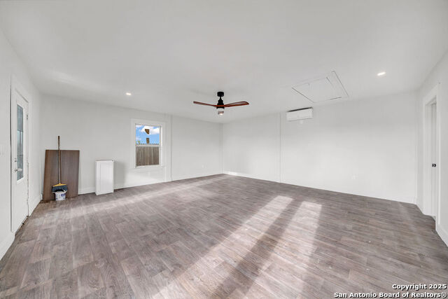538 Ala Blanca Property Photo 5