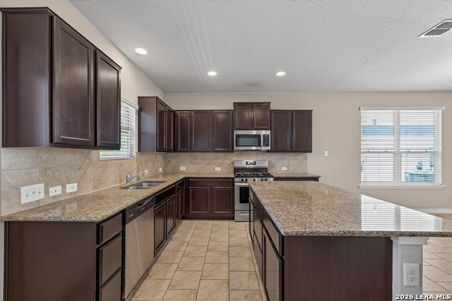 14918 Goldfinch Way Property Photo 12