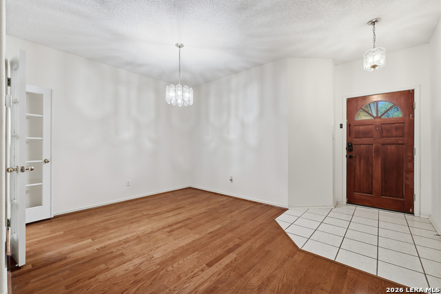 11218 Quail Pass Property Photo 3