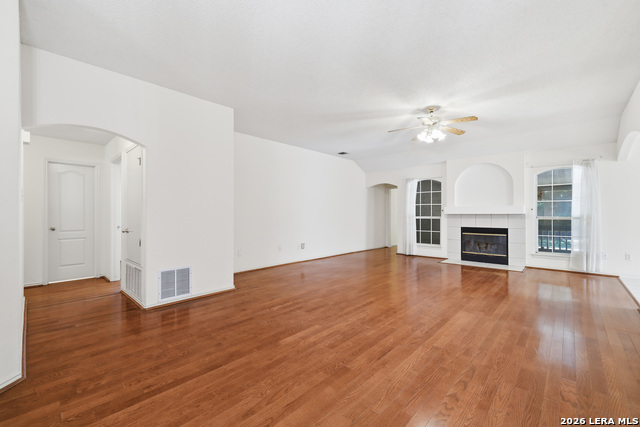 11218 Quail Pass Property Photo 5