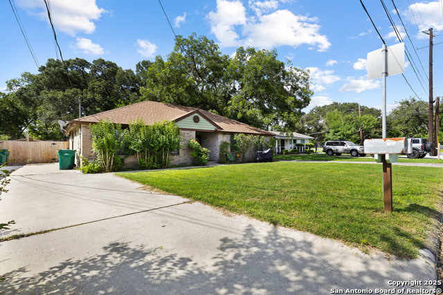 265-267 Lohmann Property Photo 2