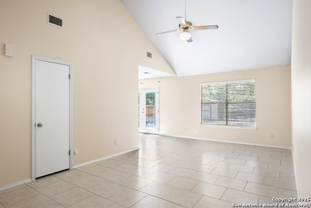 265-267 Lohmann Property Photo 4