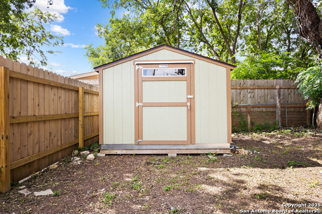265-267 Lohmann Property Photo 21