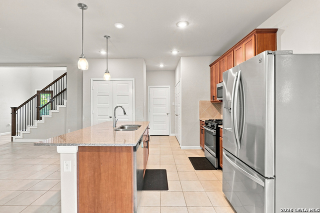 9102 Devils Riv Property Photo 5