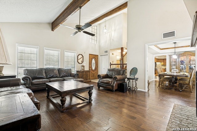 4206 Rustic Mdws Property Photo 7