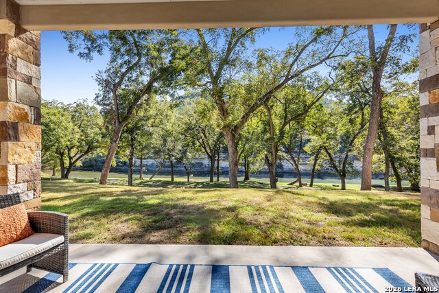 540 River Run Property Photo 9