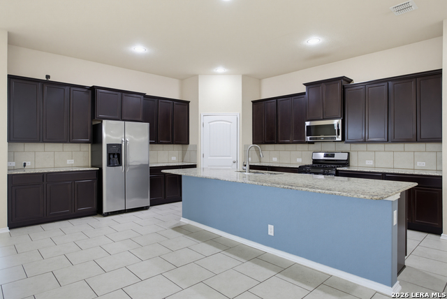 13503 Jack Heights Property Photo 2