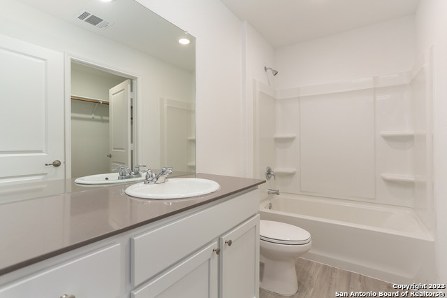 4539 Martin Way Property Photo 8