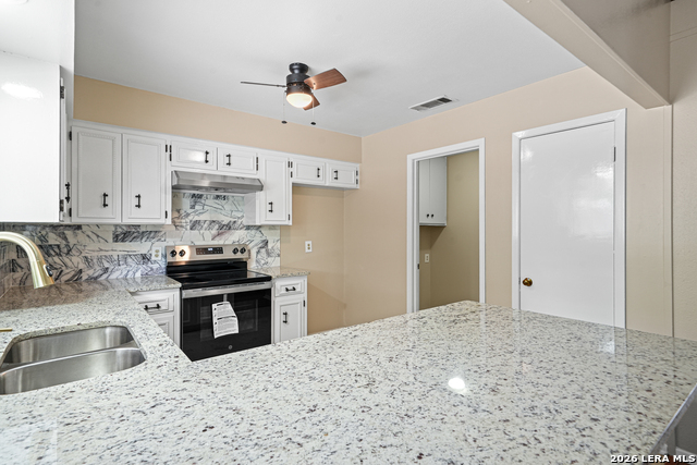 303 Cordoba Dr Property Photo 15