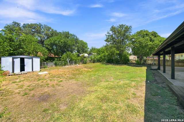 2947 Lasses Blvd Property Photo 29