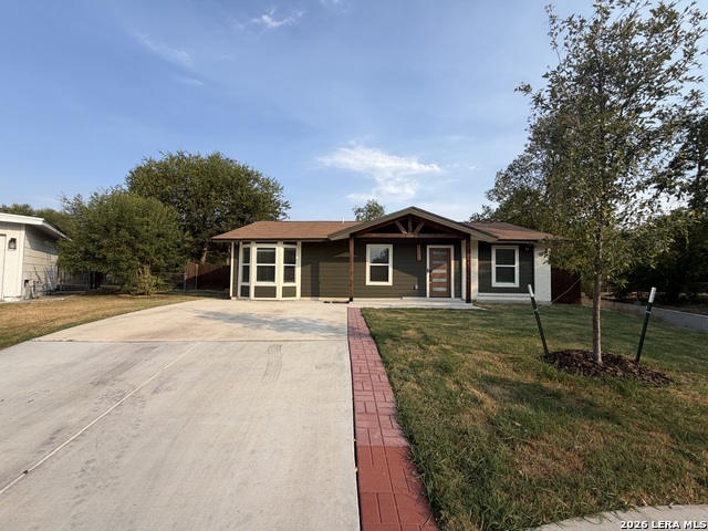 6086 Castle Hunt Property Photo 1