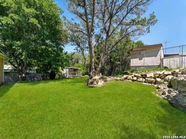 735 Green Castle Property Photo 31
