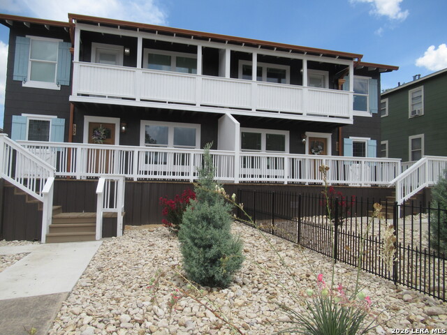 313 Natalen Property Photo 1