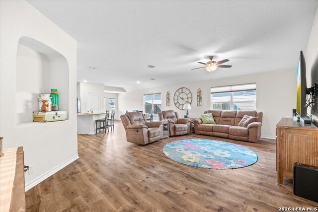 936 Brown Thrasher Property Photo 6