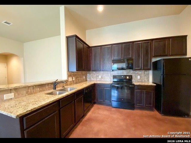 2578 Pahmeyer Rd Property Photo 2