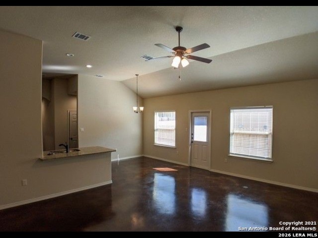 2578 Pahmeyer Rd Property Photo 3